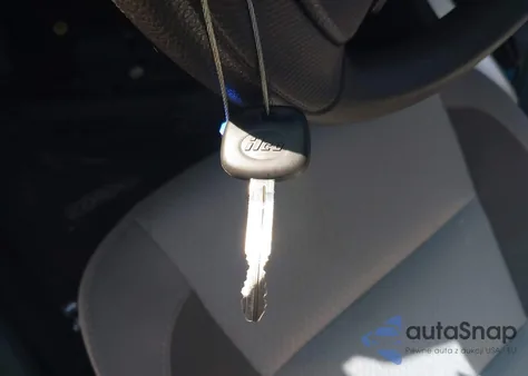 2019 Toyota Corolla L from USA, damaged, VIN 2T1BURHE7KC224103